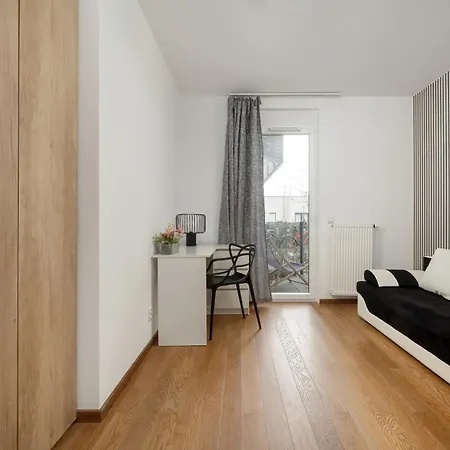 Atal Tower By Renters Вроцлав