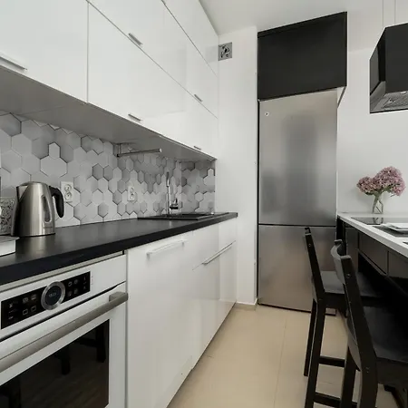 Atal Tower By Renters Апартаменти Вроцлав