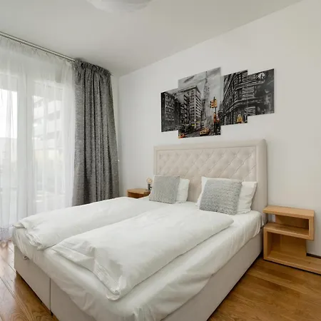 Atal Tower By Renters 아파트 브로츠와프